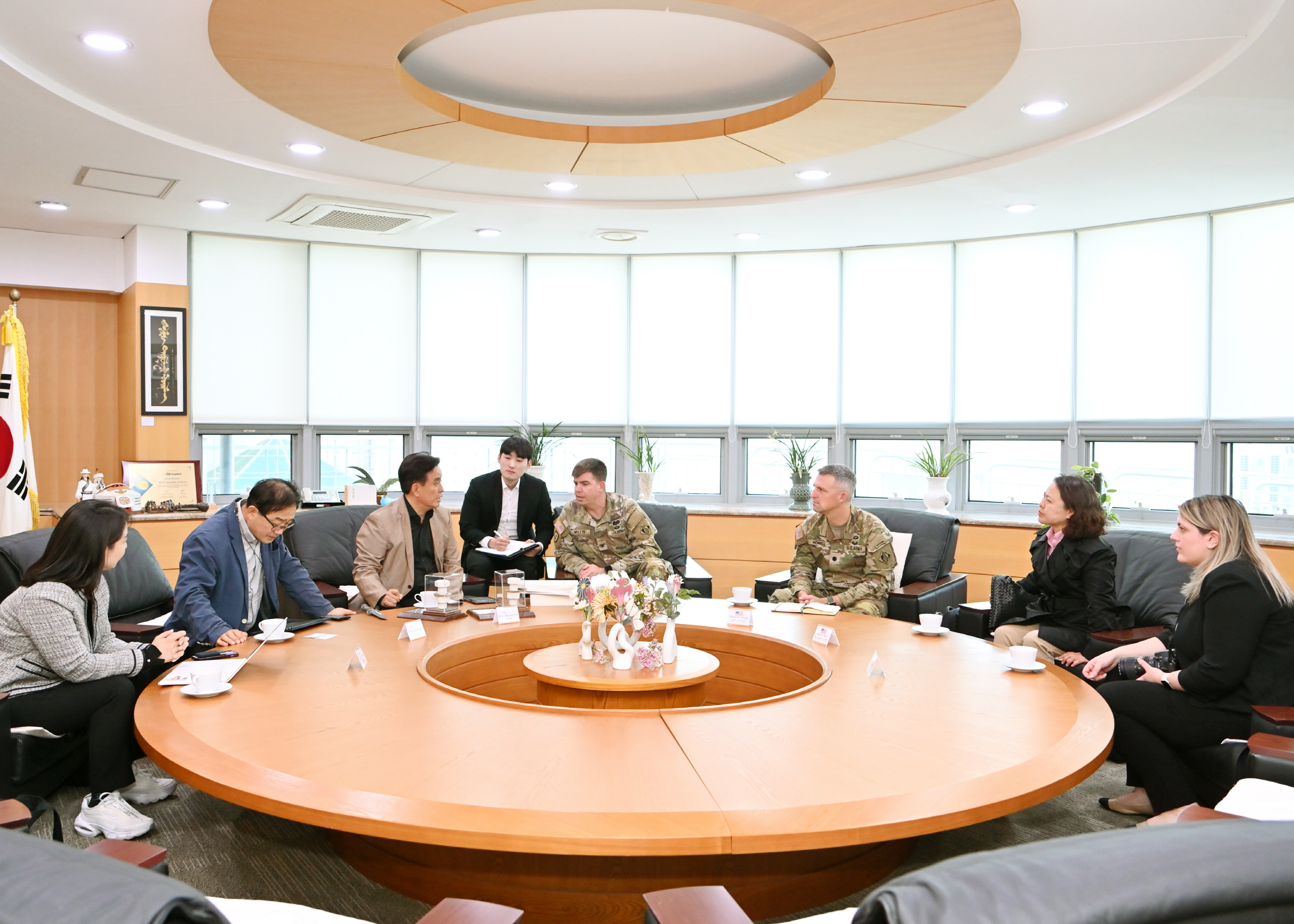 미 육군공병단(USACE) 관계자 방원 2